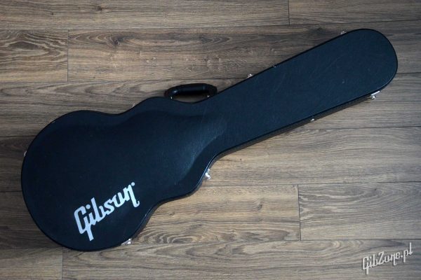 Gibson-case-gear-02-front-gibzone